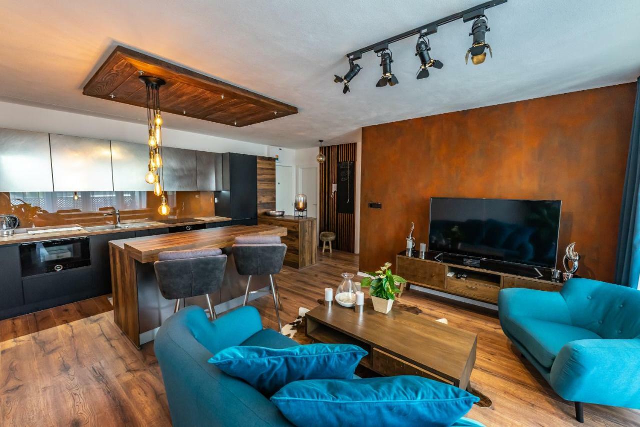 More Than Accommodation Pressburg Exterior foto