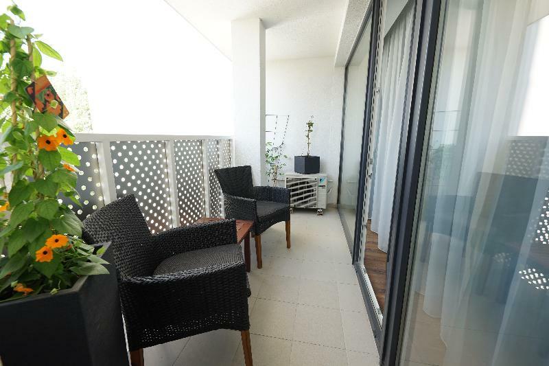 More Than Accommodation Pressburg Exterior foto